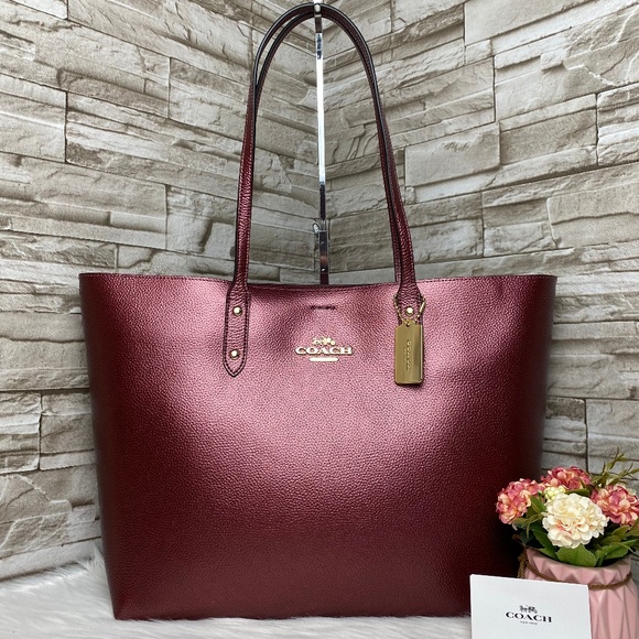 👜‼️SALE‼️🌺TOWN TOTE